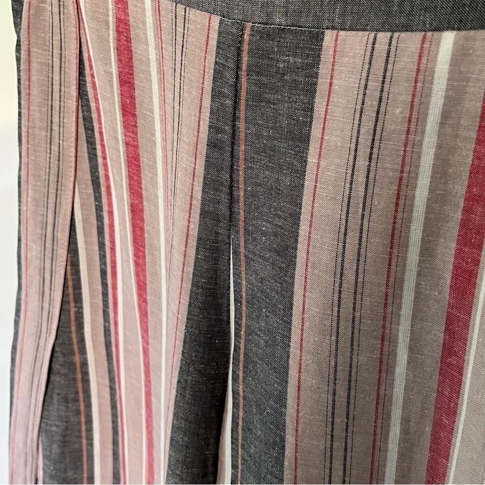 DREW Anthropology Whitney Lightweight Lagenlook Cottage
Linen Tulip split Pants - Picture 6 of 8